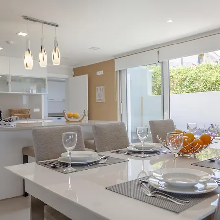 Villa Enjoy Sea By Lovelystay